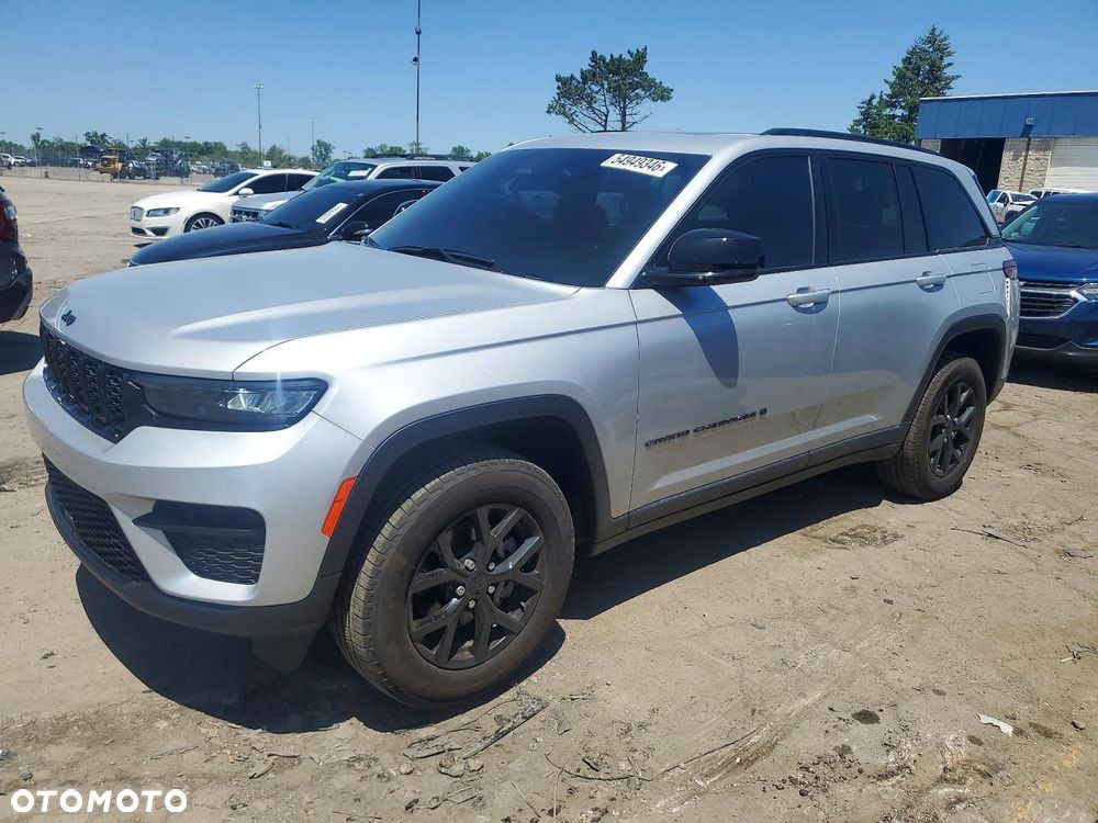 Jeep Grand Cherokee - 2