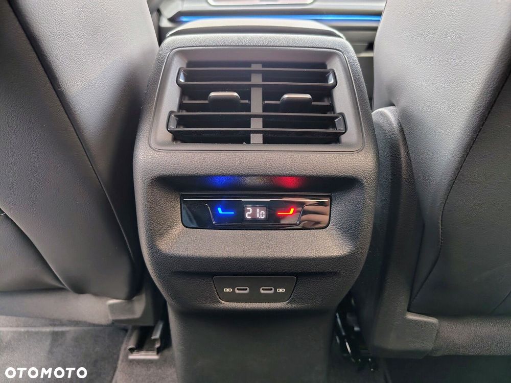 Volkswagen Tayron - 27