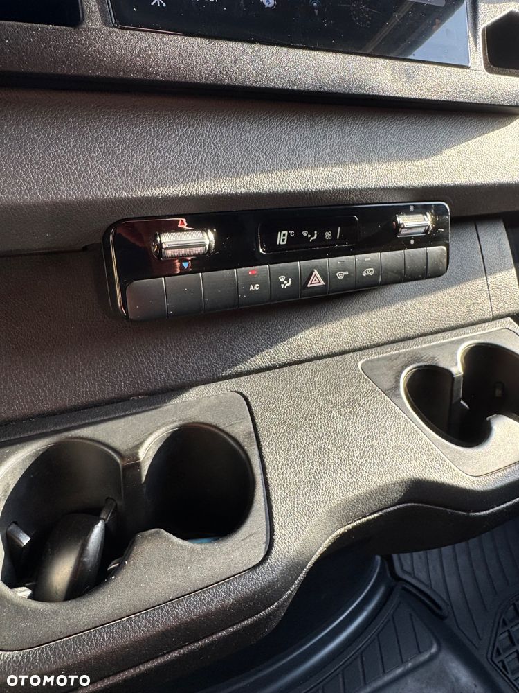 Mercedes-Benz Sprinter 907 - 29