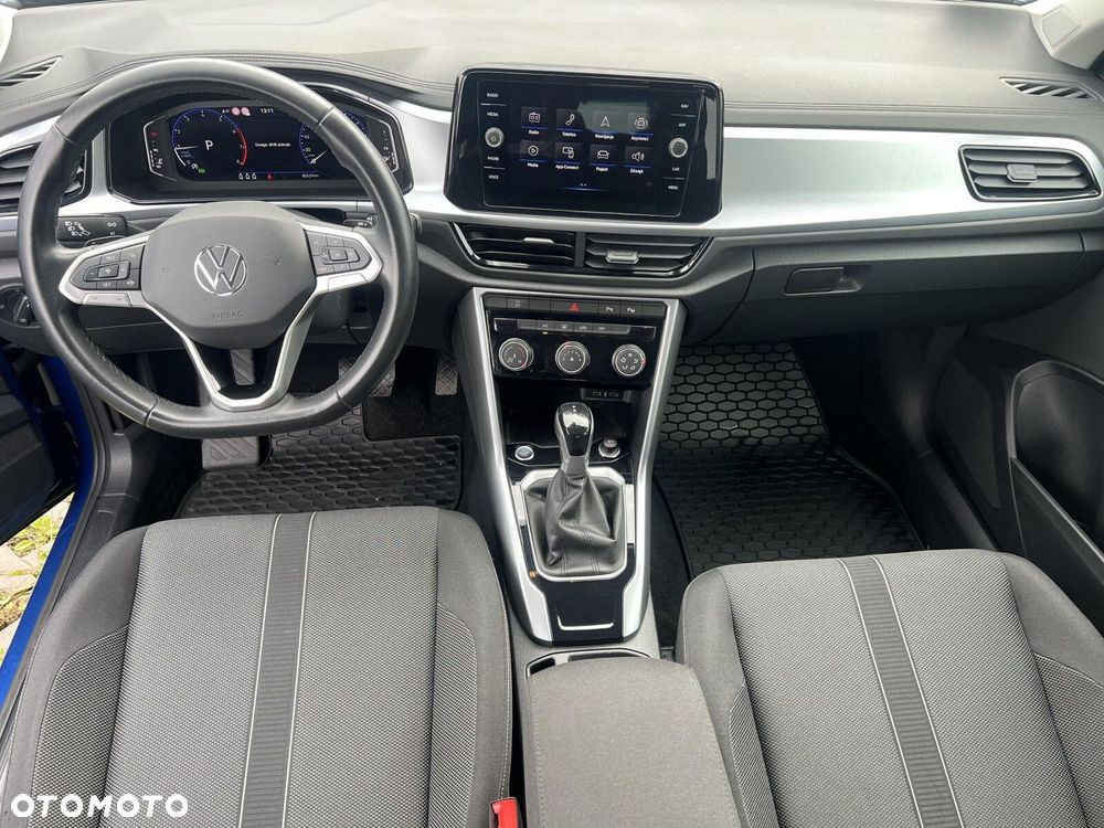 Volkswagen T-Roc - 9
