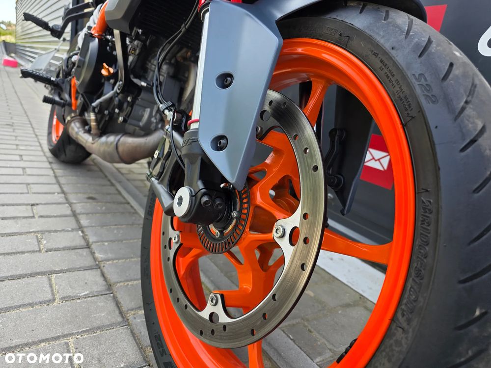 KTM Duke 390 - 26