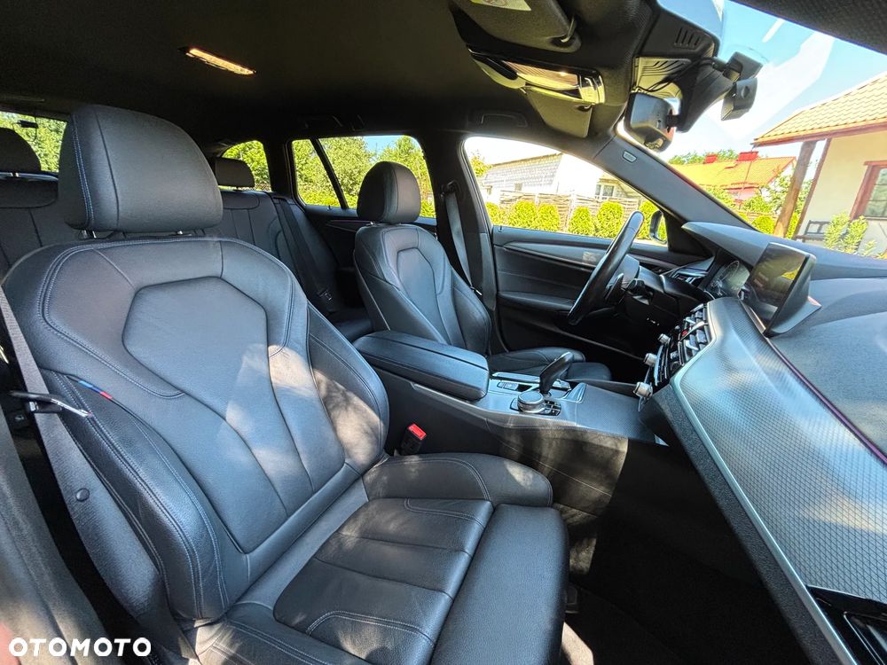 BMW Seria 5 530i M Sport Edition - 10