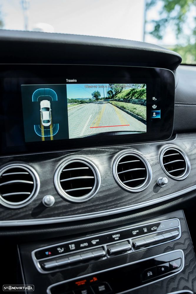 Mercedes-Benz E 300 de AMG Line - 42