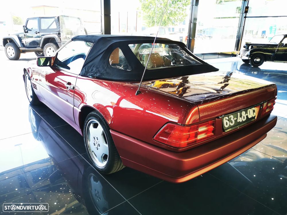Mercedes-Benz SL 300 - 26