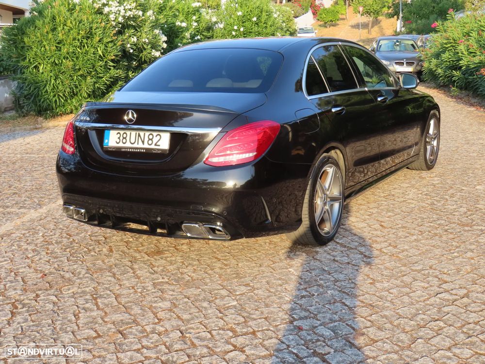 Mercedes-Benz C 300 - 12