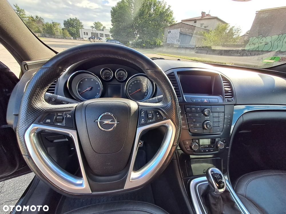 Opel Insignia 2.0 CDTI Cosmo 4x4 S&S - 12