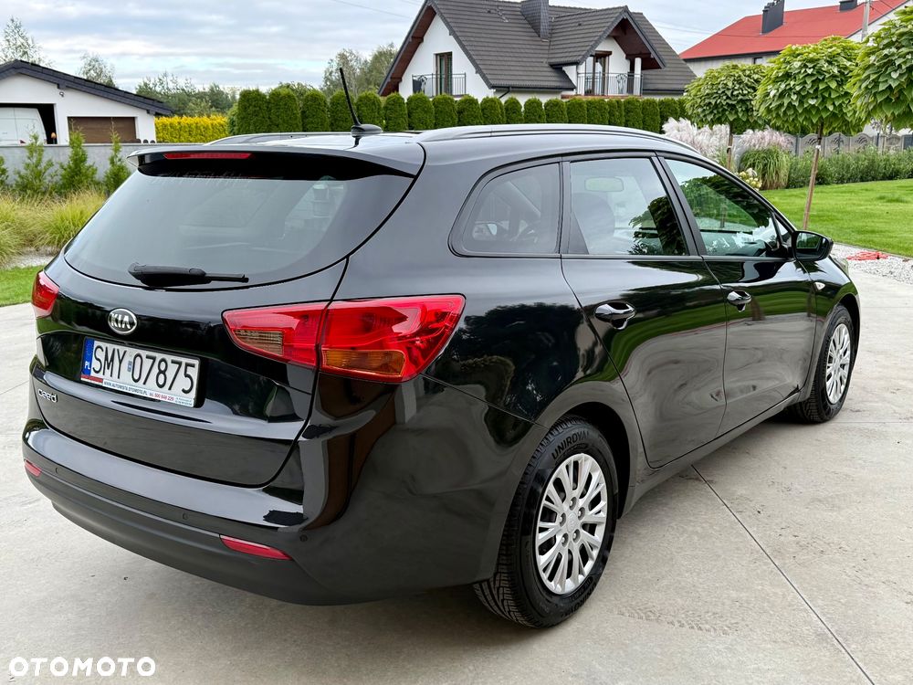 Kia Ceed 1.4 L Business Line Plus - 7
