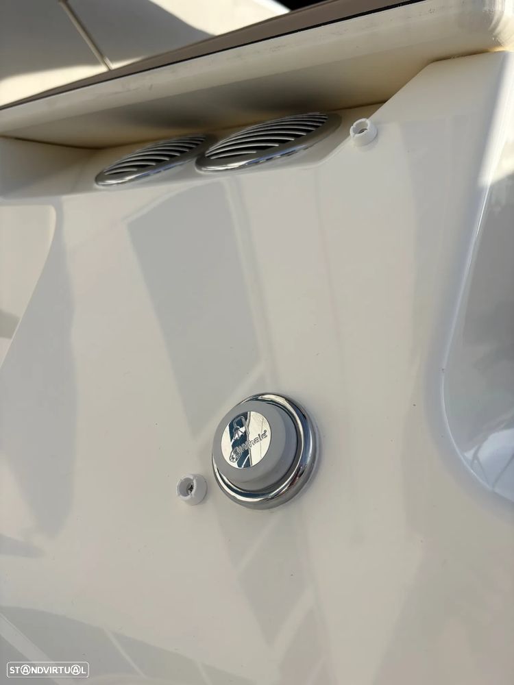 Bayliner V20 OB - 44