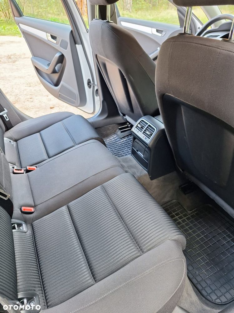 Audi A4 Avant 2.0 TDI S tronic - 23