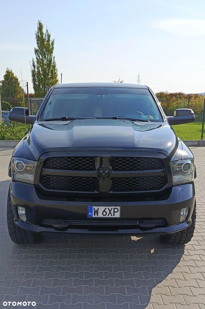 Dodge RAM 1500 5.7 4x4 - 2
