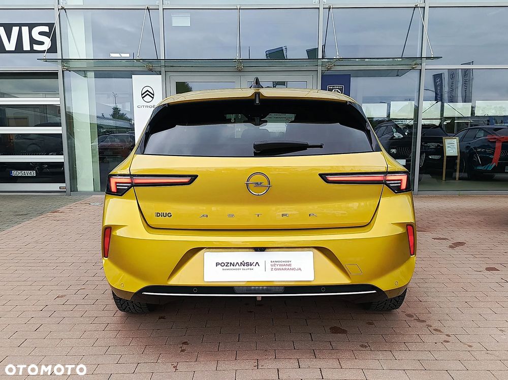 Opel Astra 1.2 T Elegance S&S - 6