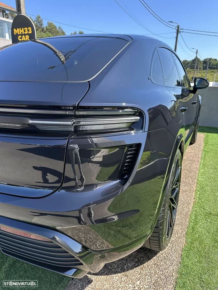 Porsche Macan Electric Turbo - 16