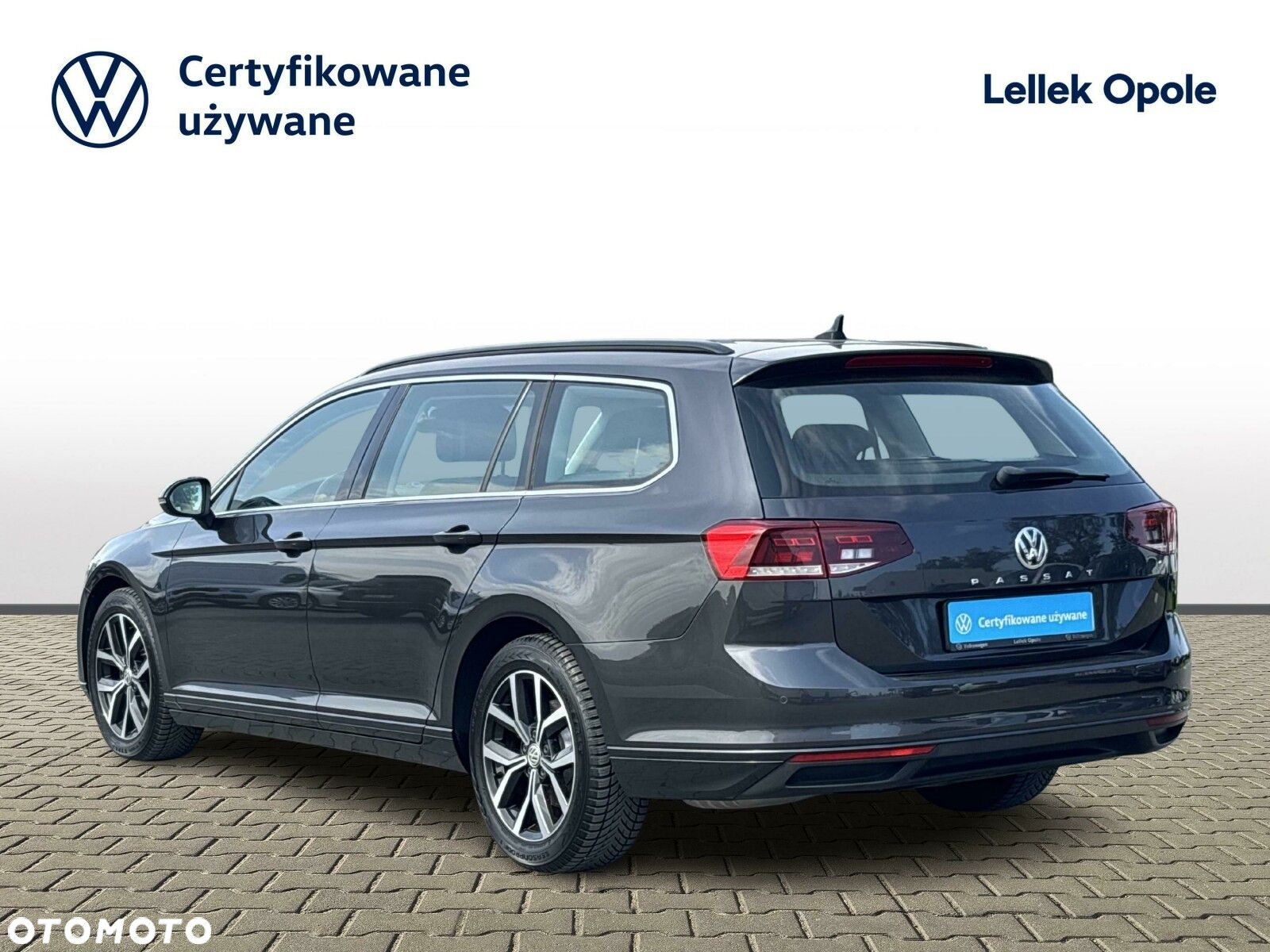 Volkswagen Passat - 3