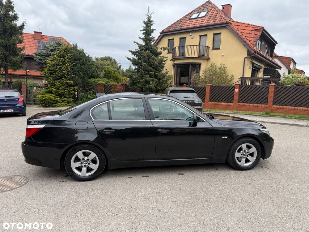 BMW Seria 5 520d - 6