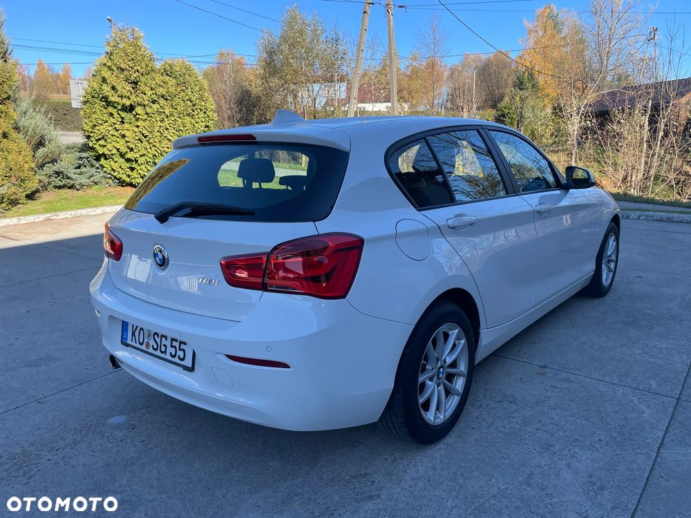 BMW Seria 1 118i - 5