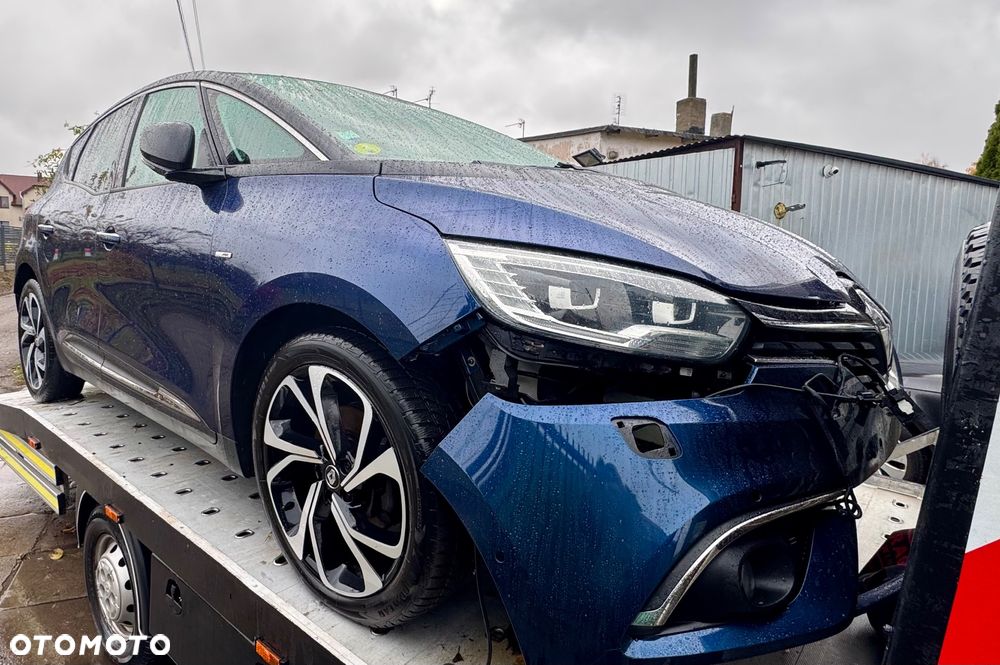 Renault Scenic 1.6 dCi Energy Bose Edition - 9