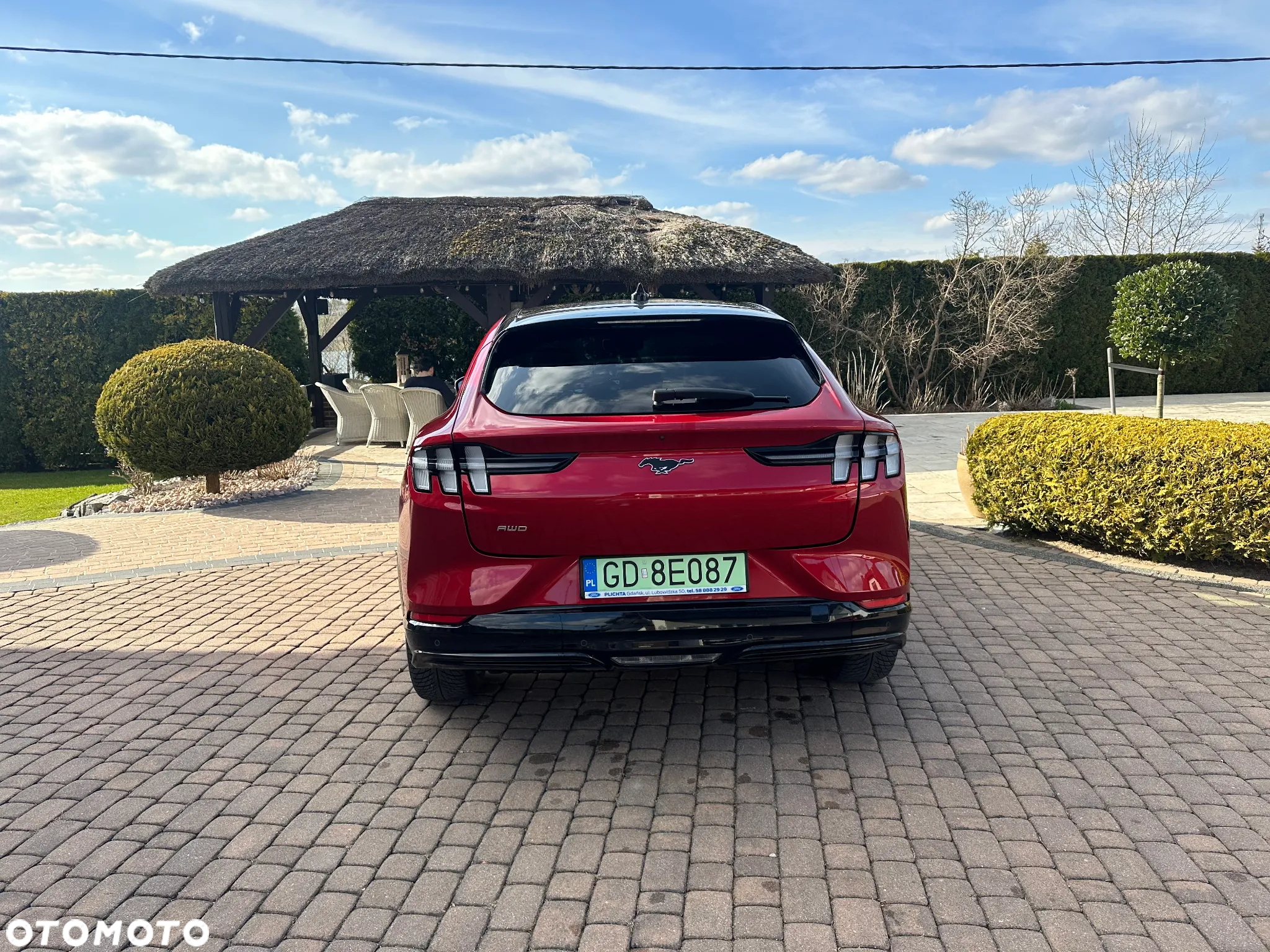 Ford Mustang Mach-E 91 kWh AWD Premium - 11