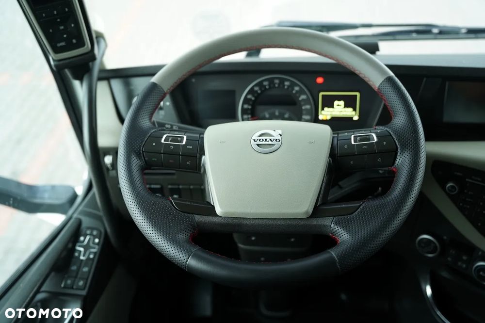 Volvo FH 500 / NISKA KABINA / I-SHIFT / - 28