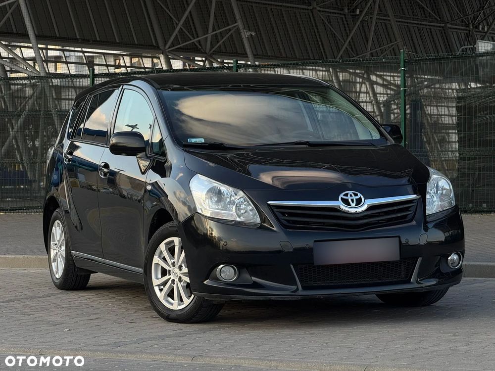 Toyota Verso 2.0 D-4D Premium - 5