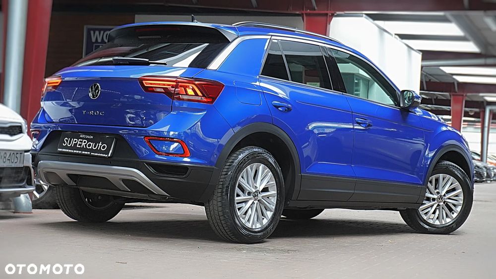 Volkswagen T-Roc ver-1-5-tsi-life - 12