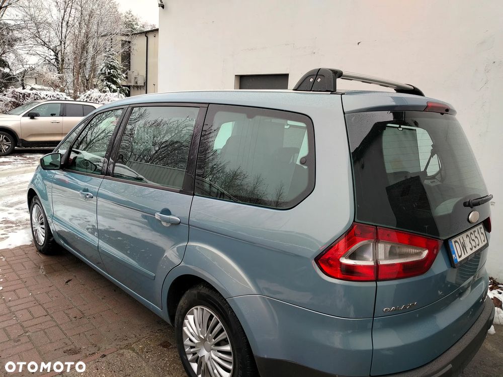 Ford Galaxy - 3
