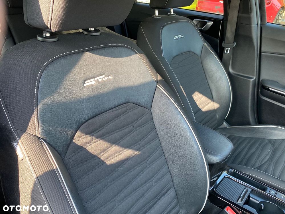 Kia ProCeed - 23