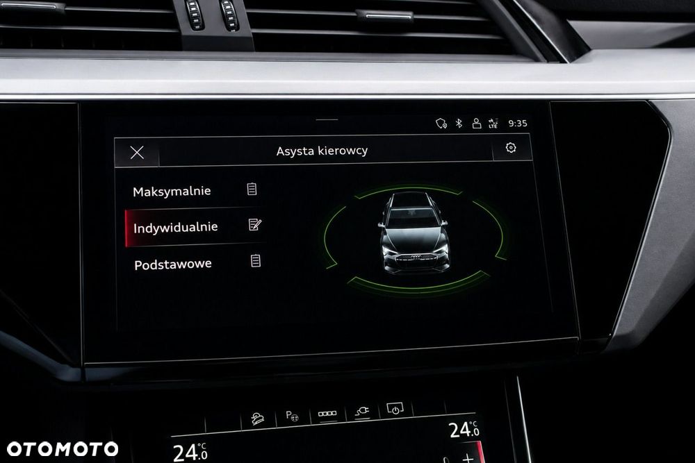 Audi e-tron 50 Quattro - 25