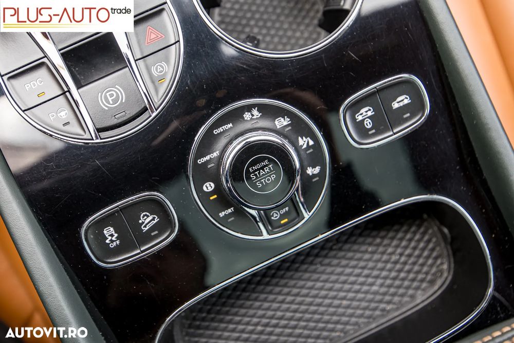 Bentley Bentayga - 29