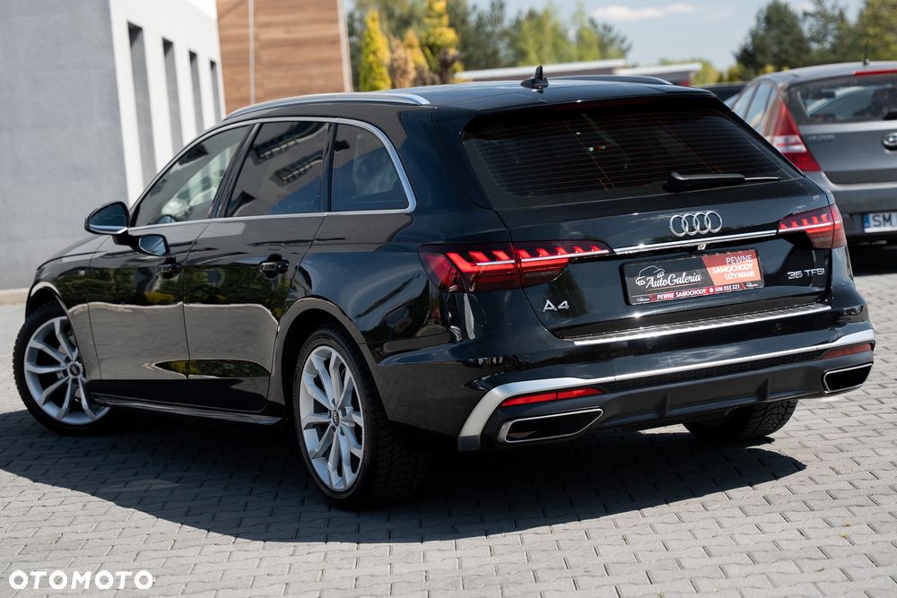 Audi A4 Avant 35 TFSI S tronic S line - 15