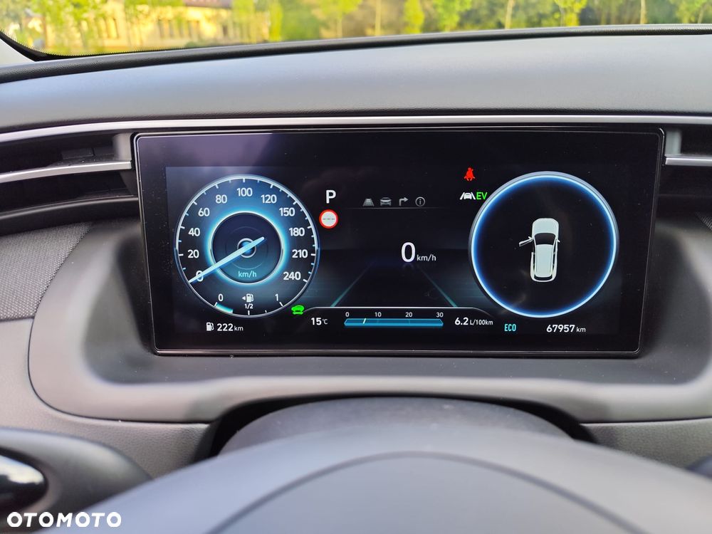 Hyundai Tucson 1.6 T-GDi HEV Executive 2WD - 17