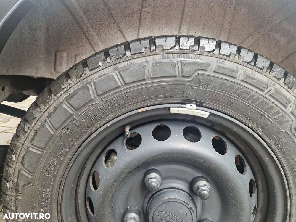 Ford Transit Custom - 8