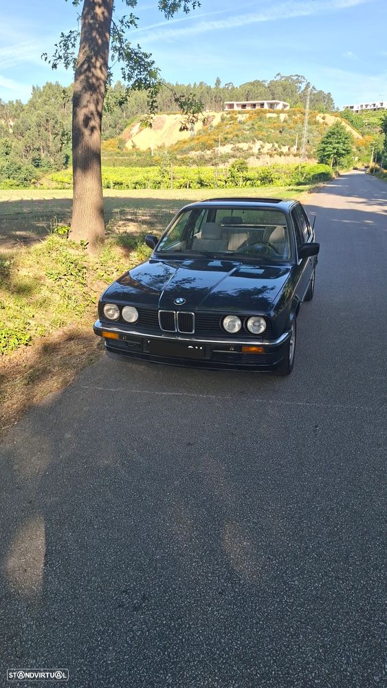 BMW 318 i - 1