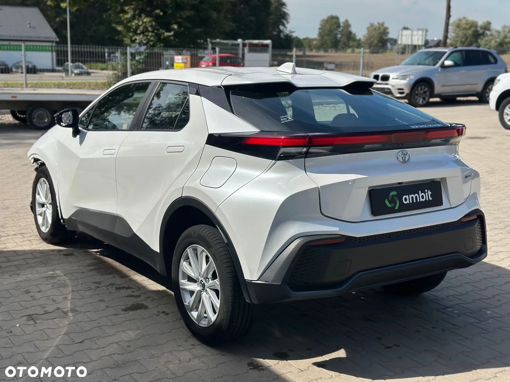 Toyota C-HR - 8