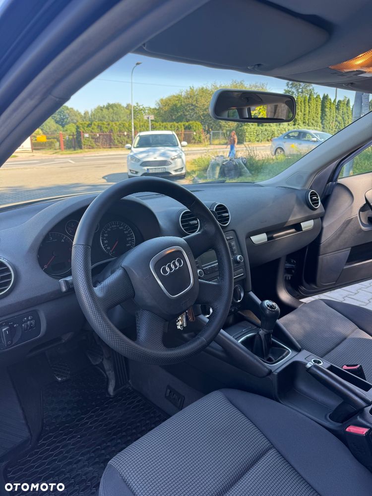Audi A3 Sportback - 6