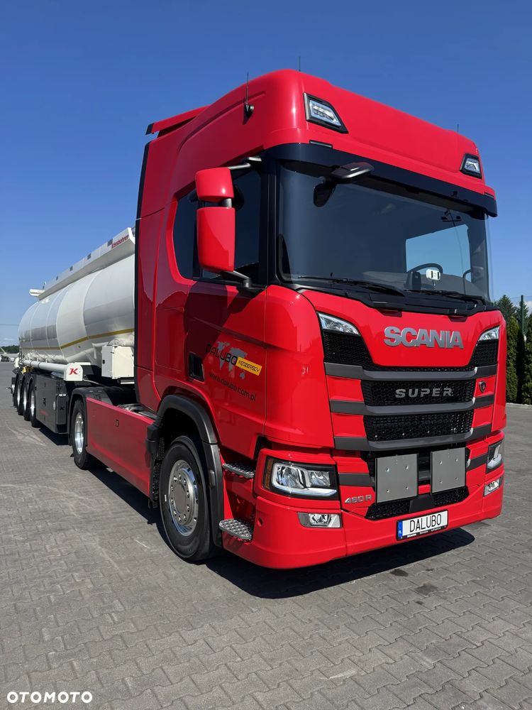 Scania R460 - ADR - 12