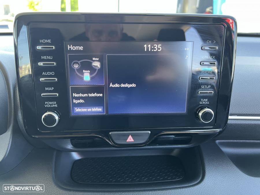 Toyota Yaris 1.5 HDF Comfort Plus - 30