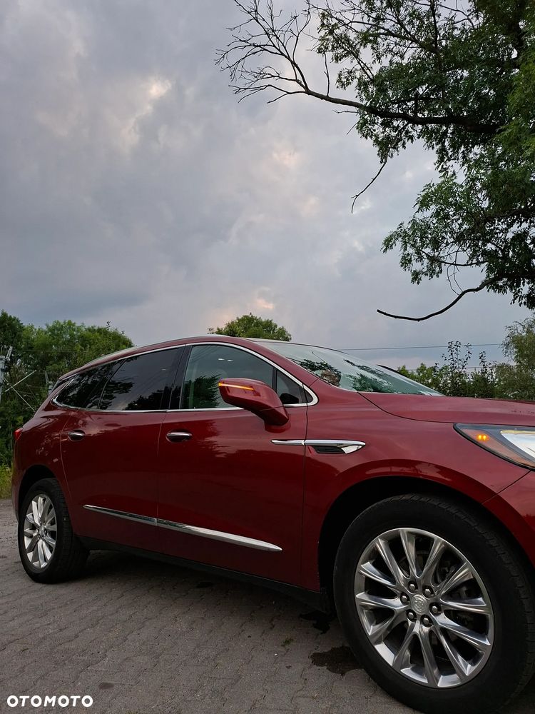 Buick Enclave - 17