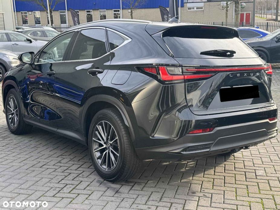 Lexus NX 350h Elegance 2WD - 4