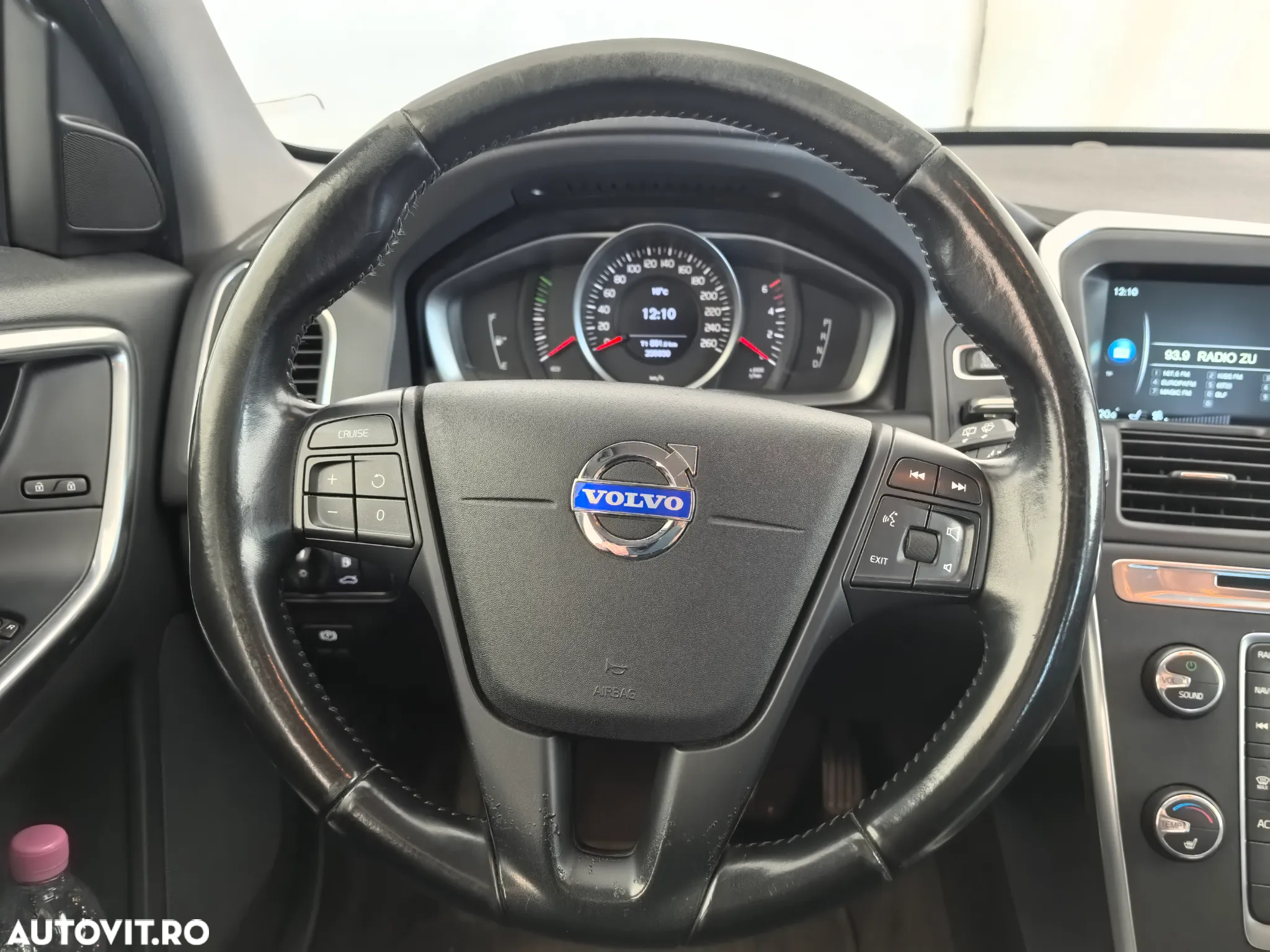 Volvo XC 60 D4 VEA Start-Stop Momentum - 9