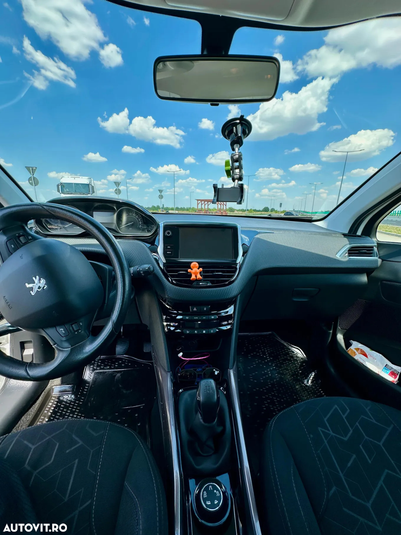 Peugeot 2008 1.2 PureTech Turbo Active - 6