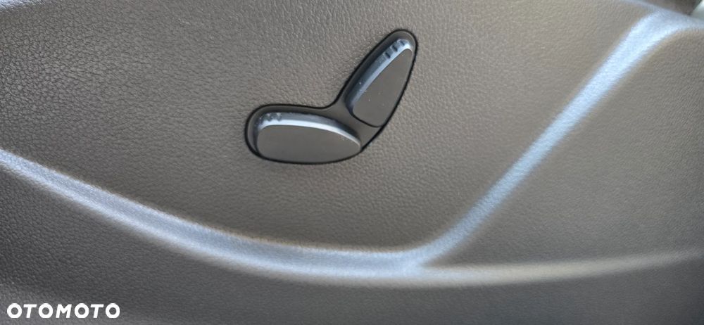 Ford C-MAX 1.5 EcoBoost Titanium ASS - 10
