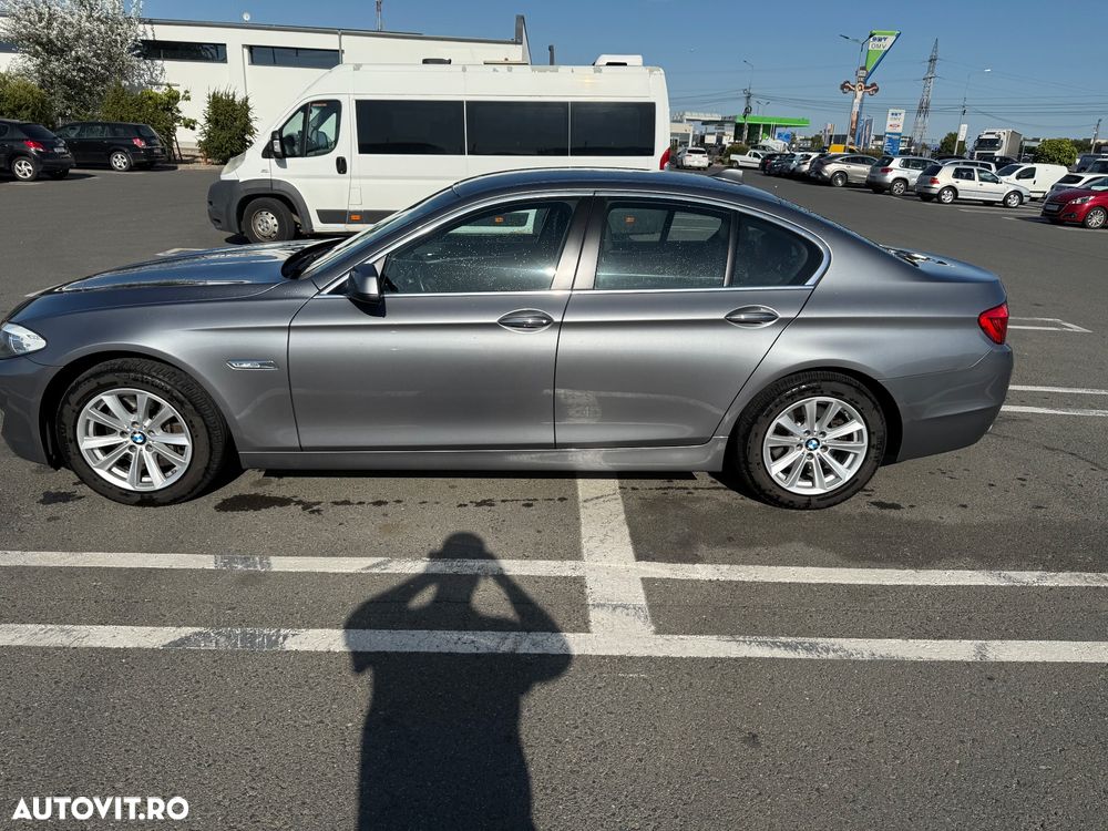 BMW Seria 5 525d Aut. - 4