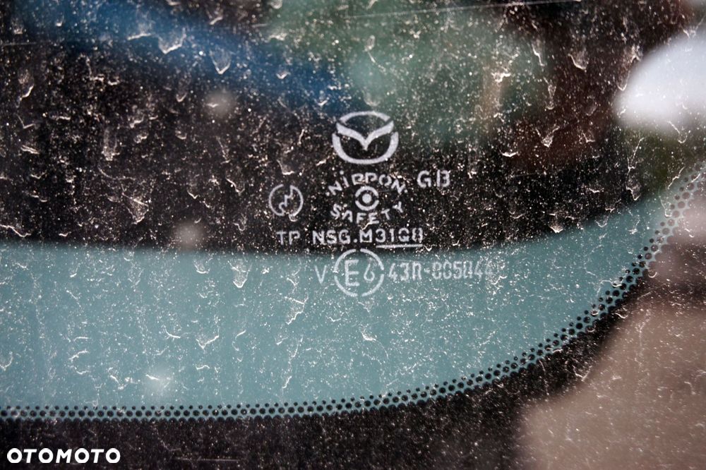 SZYBA KAROSERYJNA TYLNA PRAWA BOCZNA 5 CR19 I C243-62-950C MAZDA 2005-2008 - 2