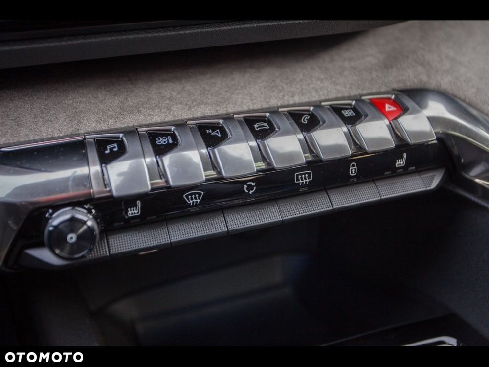 Peugeot 5008 1.2 PureTech GT S&S EAT8 - 17