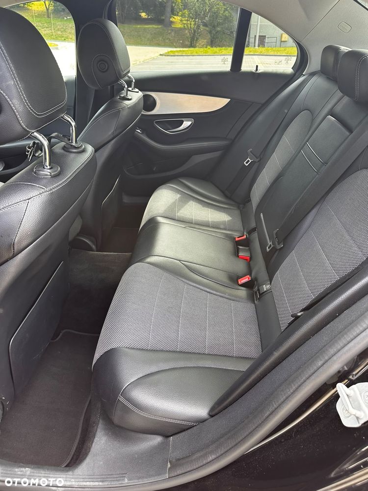 Mercedes-Benz Klasa C 220 (BlueTEC) d 7G-TRONIC - 12