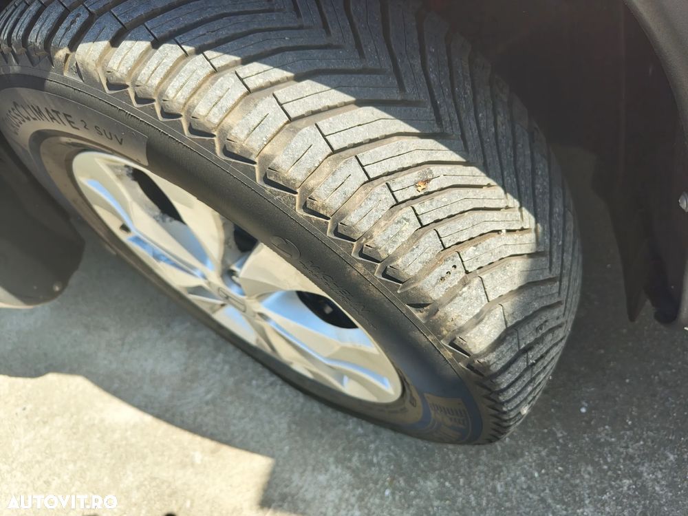 Honda CR-V 2.0 M/T 4WD Elegance - 17