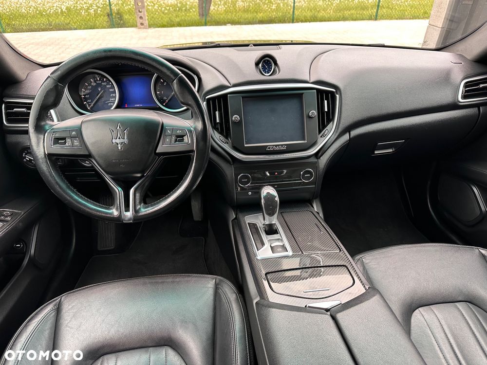 Maserati Ghibli GranLusso - 28