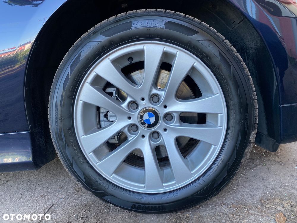 BMW Seria 3 320d - 38