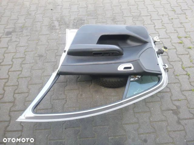 DRZWI PRAWY PRZÓD PRAWE PRZEDNIE KOMPLETNE PEUGEOT 307 01-05 KOLOR EZAC - 22