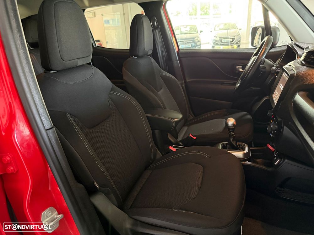 Jeep Renegade 1.0 T Limited - 14